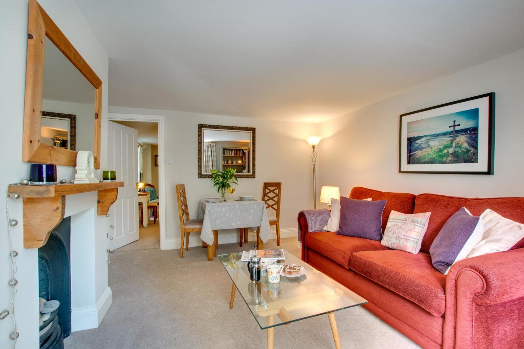Barbican View - Luxury Opposite Castle Apartment *